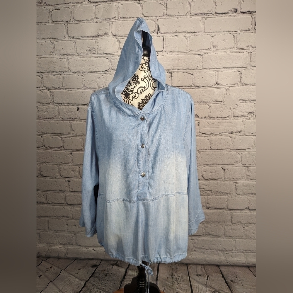 Chico's Womens Hooded Size 4 Popover Drawstring Chambray Button Front Top BBIN